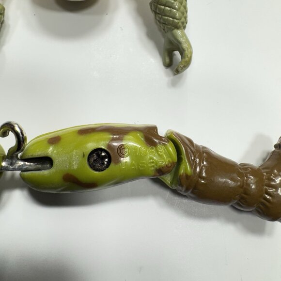 Hasbro G.I. Joe Stalker V2 Vintage 1989 Action Figure ONLY No Midsection - Picture 6 of 6